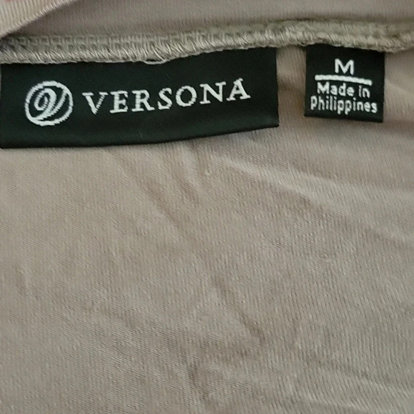 Versona Top - Picture 3 of 4